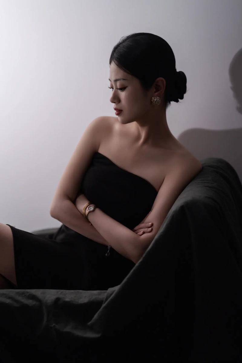 亚洲熟女少妇夜夜图的相关介绍