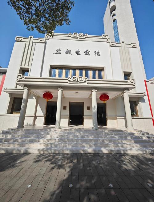 美女av一级免费在线观看的相关介绍