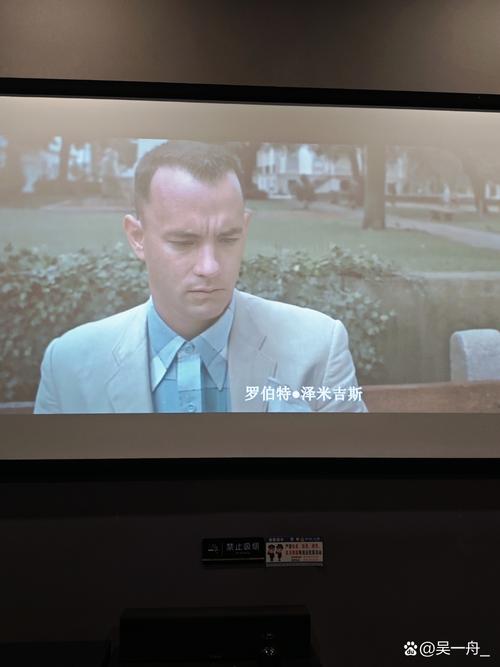 女性下身瘙痒疼痛 流出黄色的东西的相关介绍
