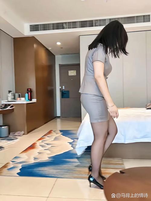 和少妇野外做爰av的相关介绍