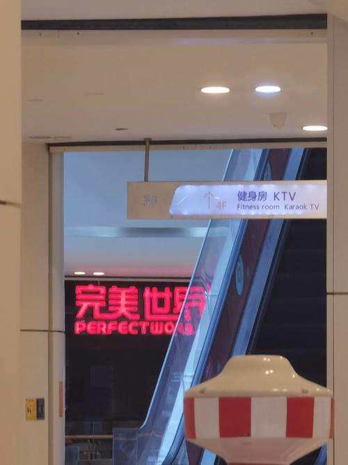 亚洲一区二区三区少妇的相关介绍