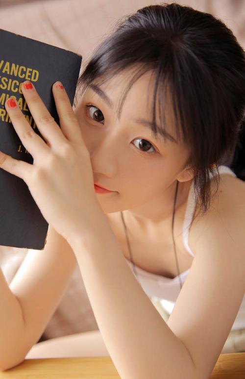 给美女操哭的相关介绍