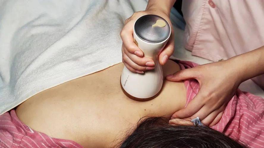 淫少妇av的相关介绍