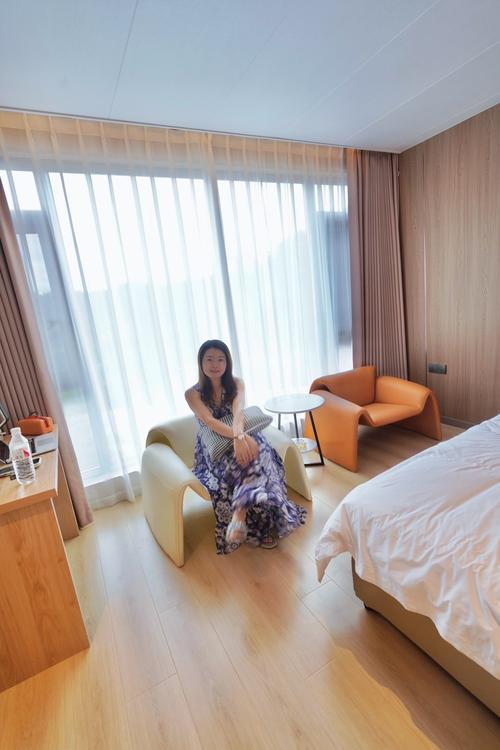 熟女黑丝在线的相关介绍