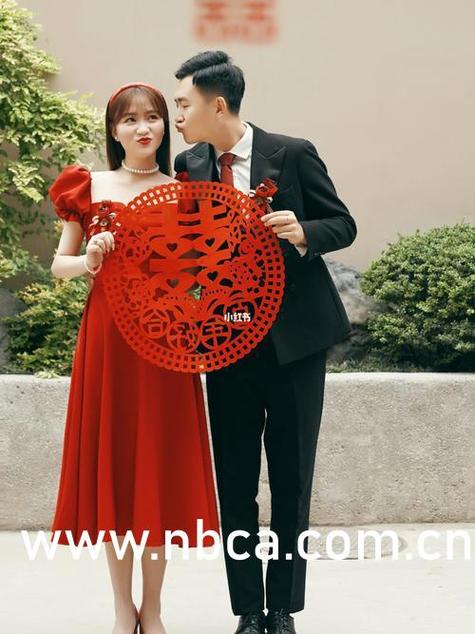 少妇人妻一区二区的相关介绍
