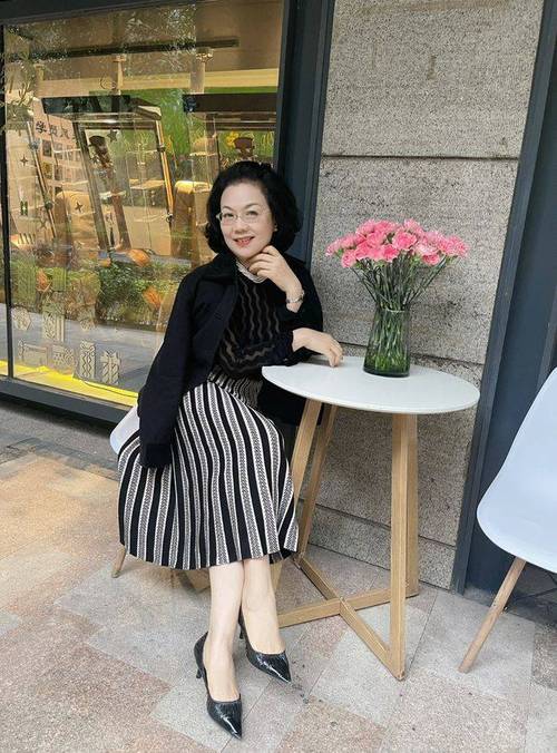 熟妇亚洲av的相关介绍