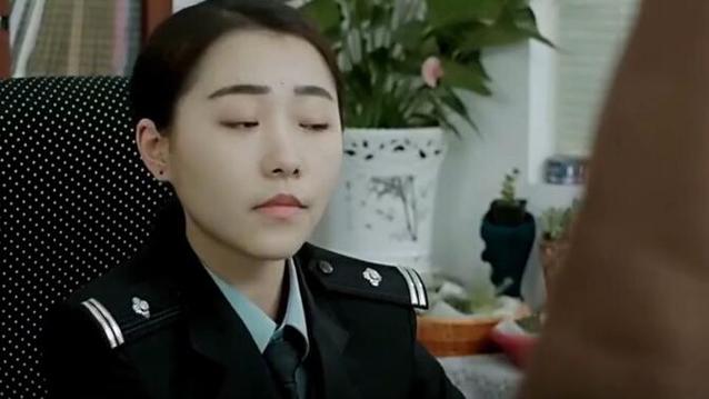 美女被我操哭的相关介绍