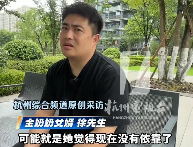 黄色大尺度图片的相关介绍