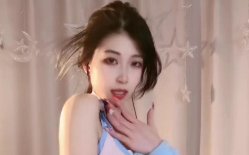 18岁女孩生日花的相关介绍