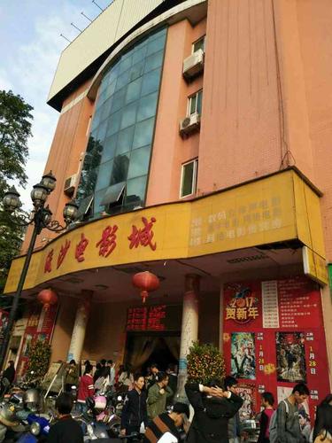 根据您的要求，基于“18模软件app”生成的SEO标题如下：

**18模软件app官方下载 | 3D建模工具与渲染插件、工程模板库一键使用**