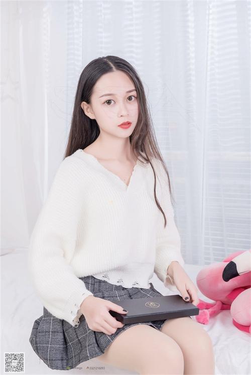 我操了女老师的相关介绍