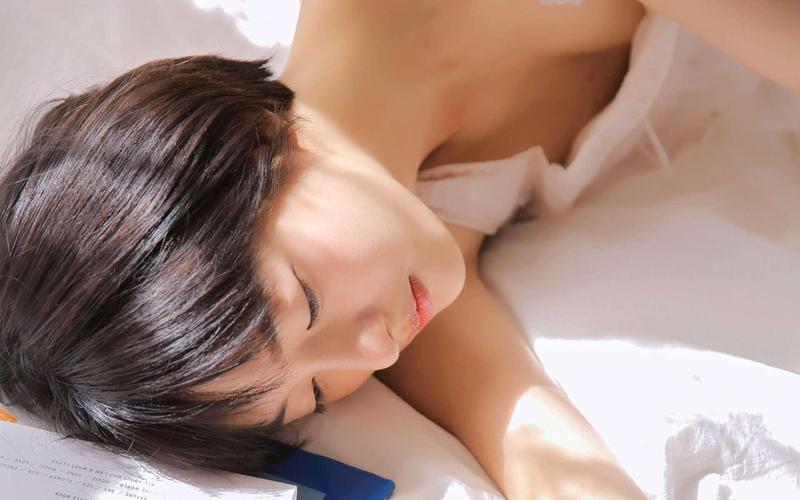 黑木耳影院的相关介绍