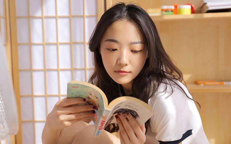 美女老师给我操的相关介绍