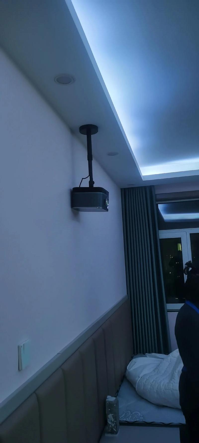 欲望沉沦：少妇人妻的隐秘生活与情感挣扎（少妇心理、人妻情感、欲望觉醒）