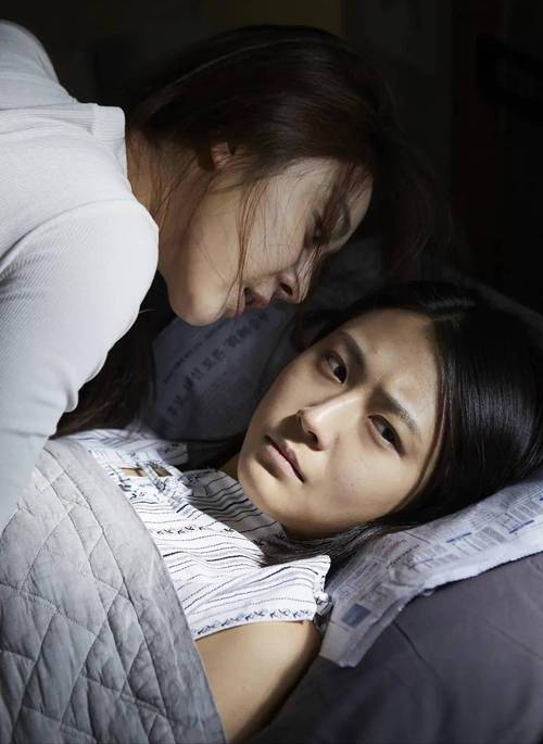 电影三位熟女的按摩的相关介绍
