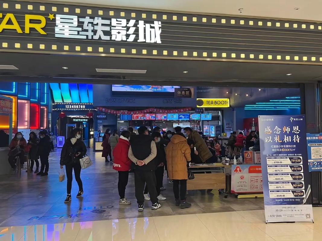 女性下面分泌物是黄色怎么回事的相关介绍