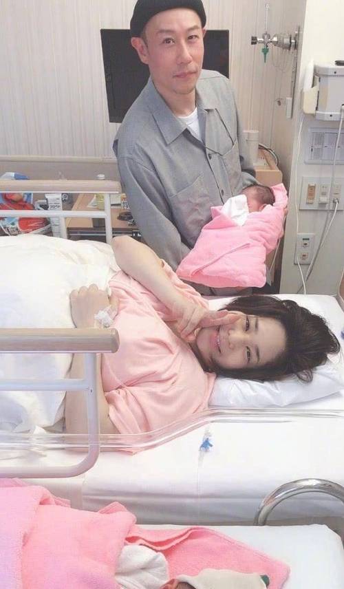 午夜寂寞影院视频的相关介绍